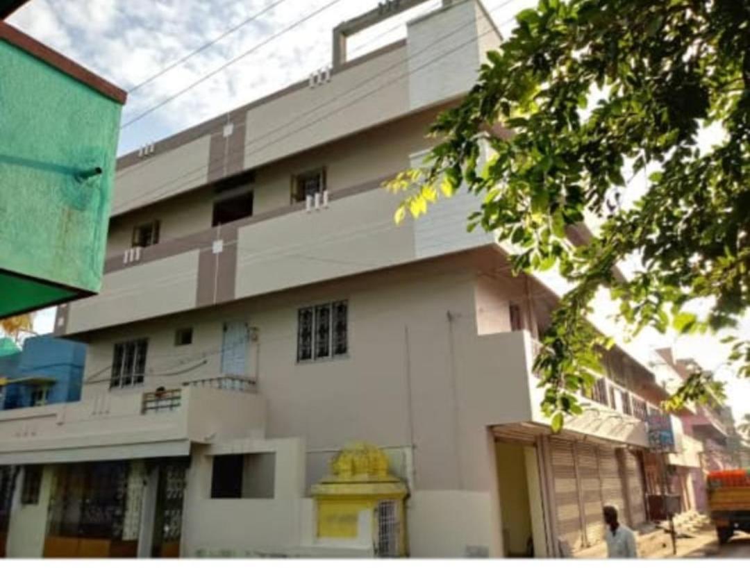 Sri Vari Residency Hostel Vellore Kültér fotó